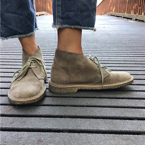 🫶🏽 CLARKS DESERT CHUKKA BOOTIES 🫶🏽 - Picture 4 of 14